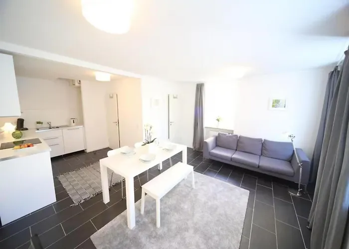 Hofhaus Land-idylle In Der Stadt מיינץ