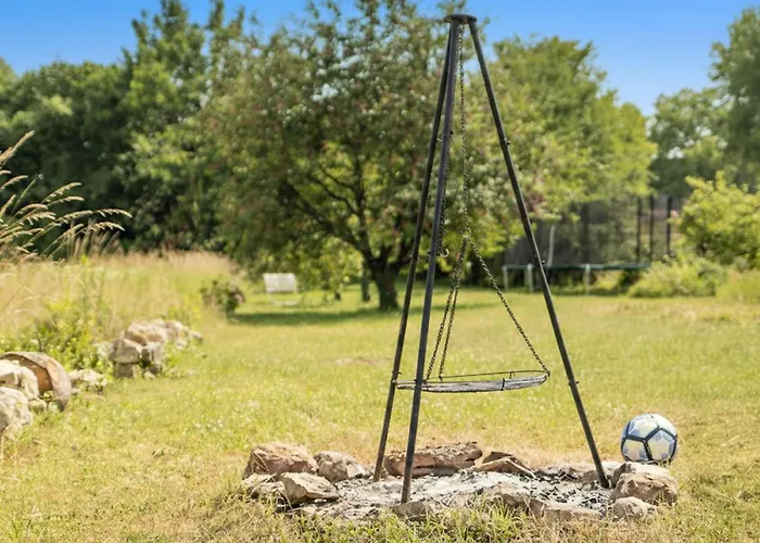 Hofhaus Land-idylle In Der Stadt * מיינץ